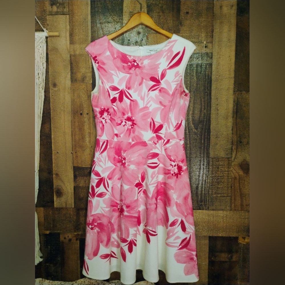 Sleeveless Pink Floral A-Line Dress